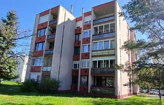 Eladó Társasházi lakás