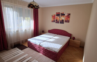 Eladó Társasházi lakás