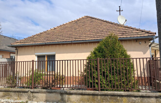 Eladó Családi ház