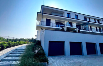 Eladó Társasházi lakás