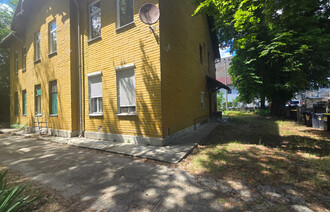 Eladó Társasházi lakás
