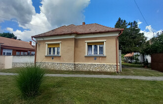 Eladó Családi ház