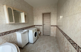 Eladó Társasházi lakás