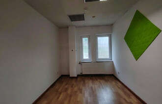 Kiadó Üzleti ingatlan