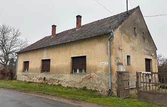 Eladó Családi ház