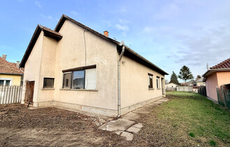 Eladó Családi ház