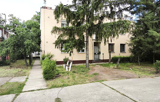 Eladó Téglaépítésű lakás