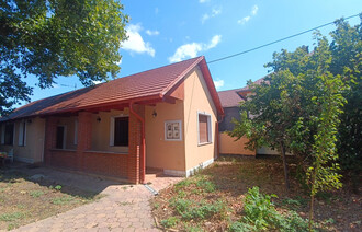 Eladó Családi ház