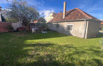 Eladó Társasházi lakás