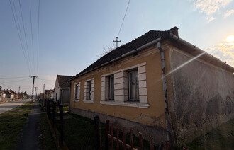 Eladó Családi ház