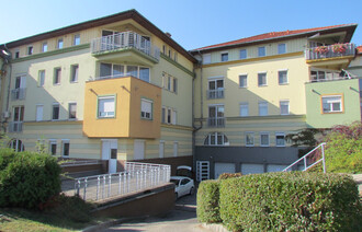 Eladó Téglaépítésű lakás