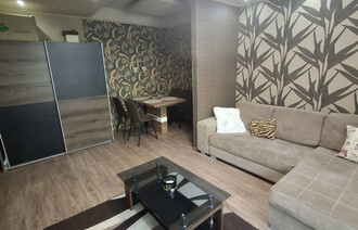 Eladó Téglaépítésű lakás