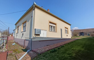 Eladó Családi ház