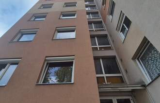 Eladó Társasházi lakás