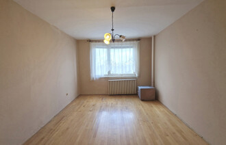 Eladó Társasházi lakás