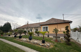 Eladó Családi ház