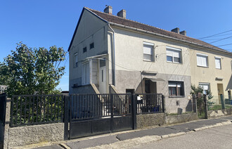 Eladó Sorház