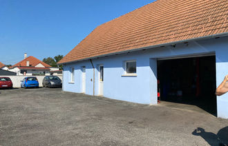 Eladó Üzleti ingatlan