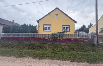Eladó Családi ház