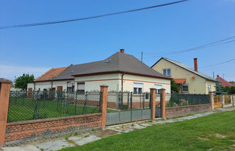 Eladó Családi ház