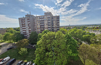 Eladó Társasházi lakás