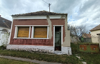 Eladó Családi ház
