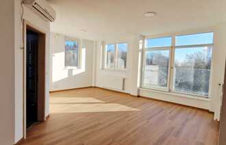 Eladó Társasházi lakás