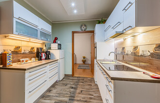 Eladó Társasházi lakás