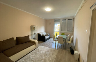 Kiadó Társasházi lakás