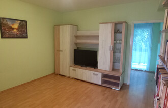 Eladó Társasházi lakás