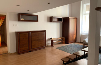 Eladó Társasházi lakás