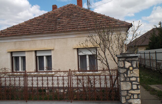 Eladó Családi ház
