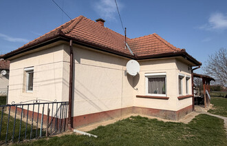 Eladó Családi ház