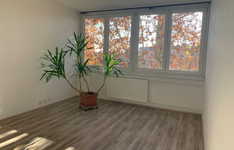 Eladó Társasházi lakás