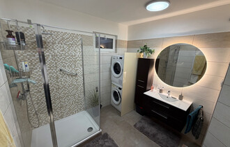 Eladó Társasházi lakás