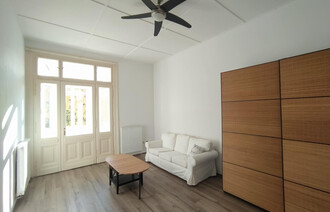 Eladó Téglaépítésű lakás