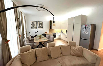 Eladó Társasházi lakás