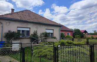 Eladó Családi ház