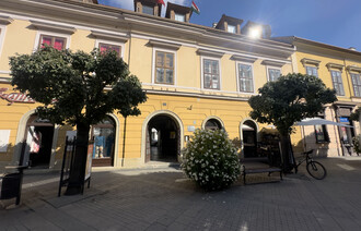 Eladó Téglaépítésű lakás