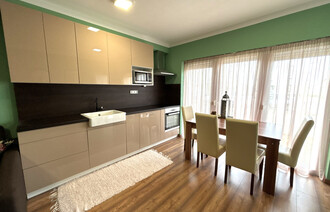 Eladó Társasházi lakás