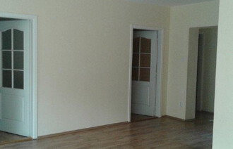 Eladó Téglaépítésű lakás