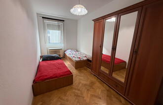 Eladó Társasházi lakás