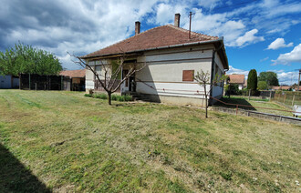 Eladó Családi ház