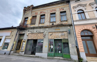 Eladó Társasházi lakás