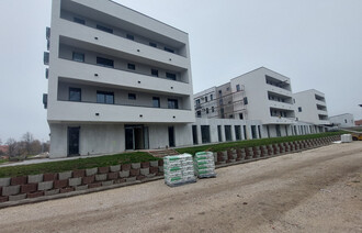 Eladó Társasházi lakás