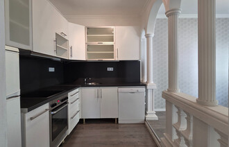 Eladó Társasházi lakás