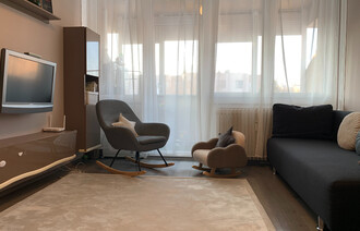 Eladó Társasházi lakás