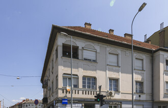 Eladó Téglaépítésű lakás