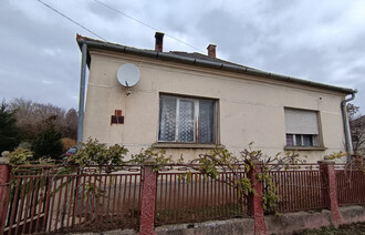 Eladó Családi ház