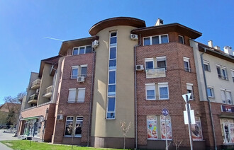 Eladó Társasházi lakás